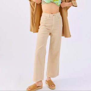 Urban Outfitters BDG High & Wide Corduroy Pant neutral/cream color size 26